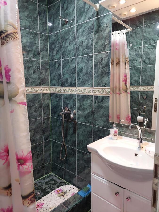 Apartman Amelaa Kulen Vakuf Dış mekan fotoğraf